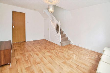 2 bedroom semi-detached house to rent - Photo 4