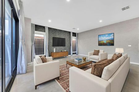 LUXURY FAMILY LIVING | CARLISLE Built 50 sqrs | 4 BEDROOMS + 4 ENSUITES + MULTIPLE LIVING SPACES - Photo 4