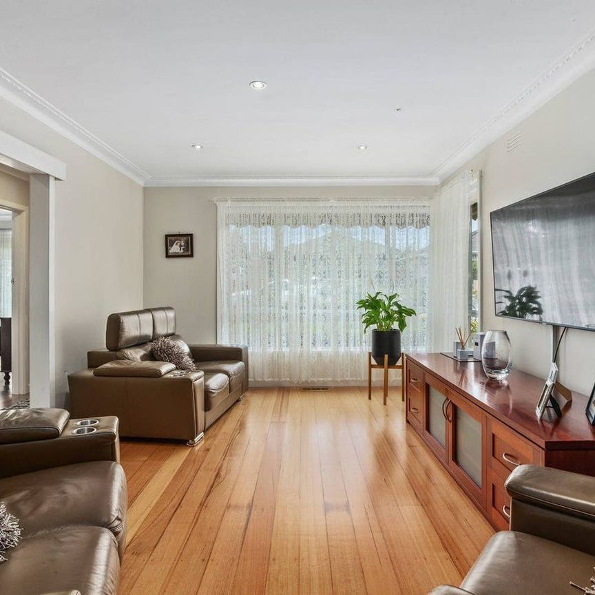 29 Mark Street, Keilor East VIC 3033 - Photo 1