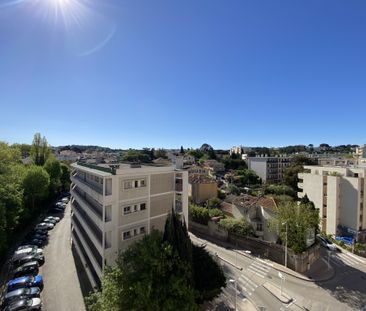 Location Appartement 3 pièces 89m² TOULON 83000 - Photo 6