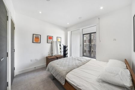 1 Bed Flat, Delphini Apartments, SE1 - Photo 5
