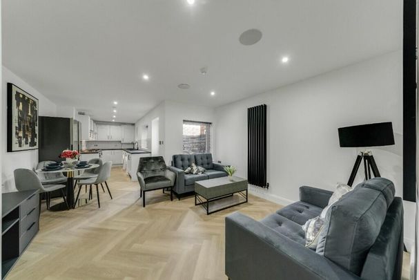 6 bedroom house to rent - Photo 1