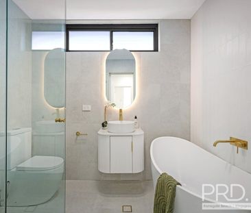 STUNNING FULLY RENOVATED 4 BEDROOM HOME - Photo 6