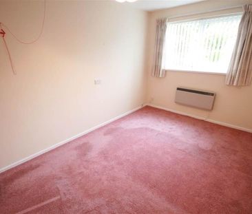 25 Ballyholme Court, Bangor, BT20 5QX - Photo 2