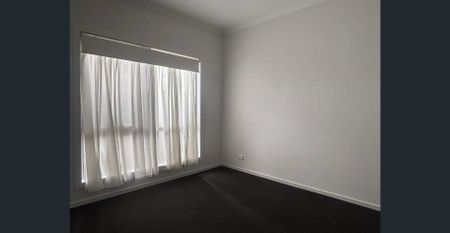 Comfort and Convenience Combined in Deer Park - Photo 2