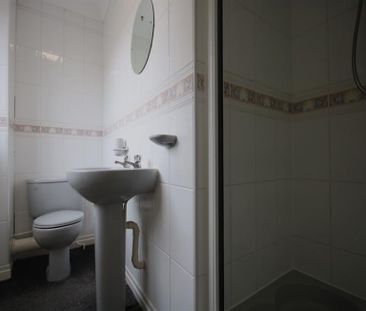 3 Bedroom Detached To Let - Photo 6