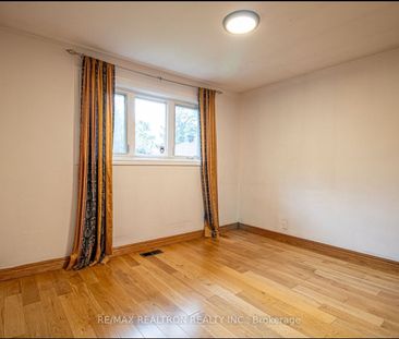 For Lease - 102 Castle Hill Drive, Toronto, Ontario - Photo 4