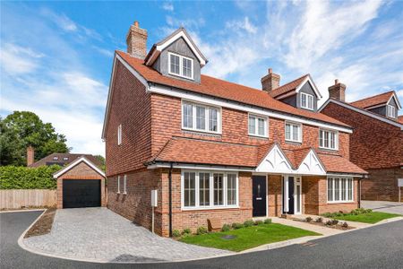 3 bedroom semi-detached house to rent - Photo 2