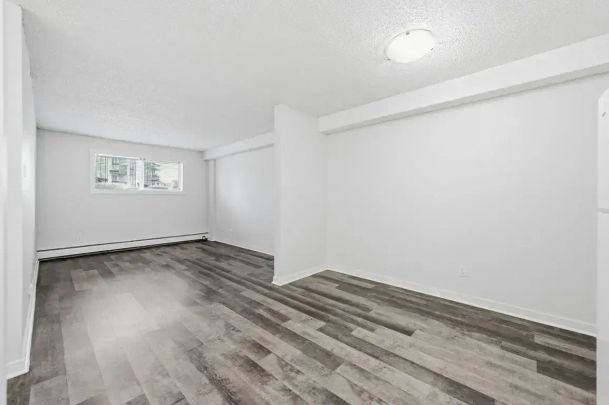 1 Bedroom - Photo 1