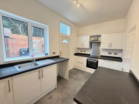 2 bedroom house to rent - Photo 4