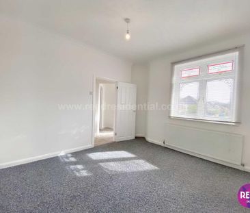 2 bedroom semi-detached bungalow to rent - Photo 5