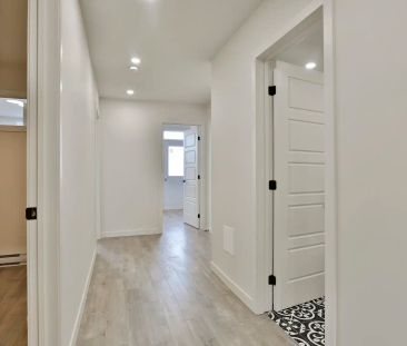 2110-2120 Rue Fullum — 5-1/2 - Photo 1