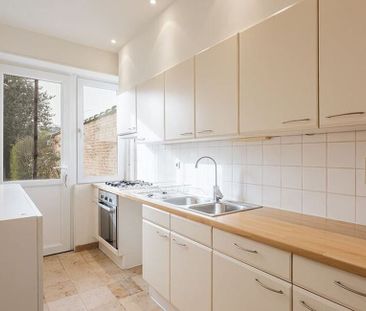 Appartement te huur in Wilrijk voor € 850 met 2 slaapkamers - Foto 1