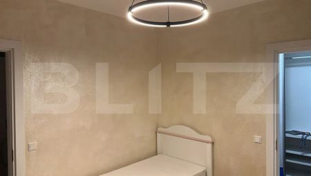 Apartament 4 camere, decomandat, 85 mp, garaj, Europa - Fotografie 4