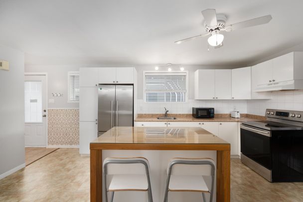 3650 Rue MacKay - Photo 1