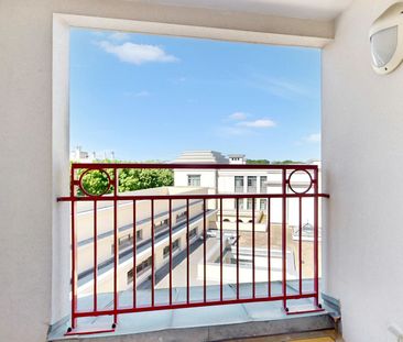 Location appartement 2 pièces, 39.04m², Le Plessis-Robinson - Photo 2
