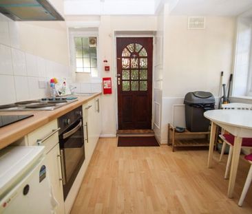 Meyrick Park, Student Property - Photo 3