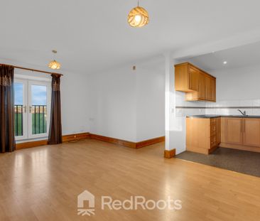 2 bed flat to rent in Barnsley Road, South Elmsall, Pontefract, Wes... - Photo 2