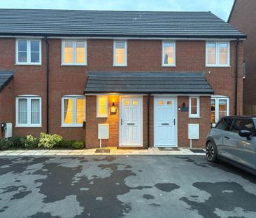 2 bedroom terraced house to rent - Photo 4