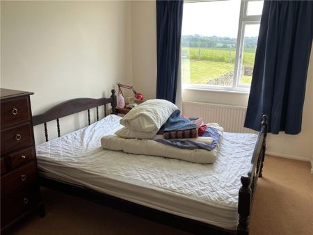 3 bedroom bungalow to rent - Photo 2