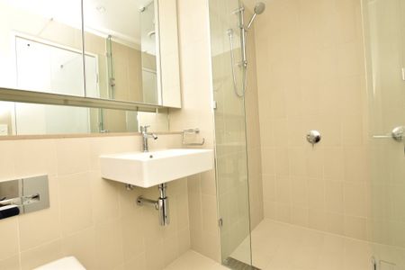 910S/889 Collins Street - Photo 2