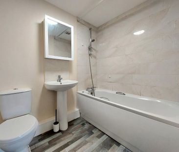 2 bedroom apartment to rent - Photo 6