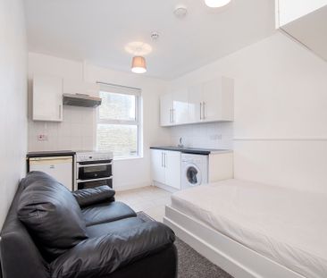 Chamberlayne Road, Kensal Rise, NW10 - Photo 3