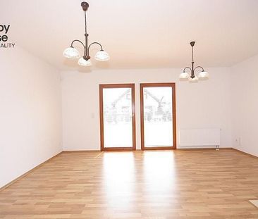 Pronájem domu 116 m² s pozemkem 819 m² - Photo 2
