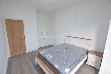 Price £1,530 pcm - Available 08/01/2026 - Furnished - Photo 3