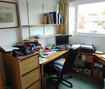 4 bedroom detached house to rent - Photo 1