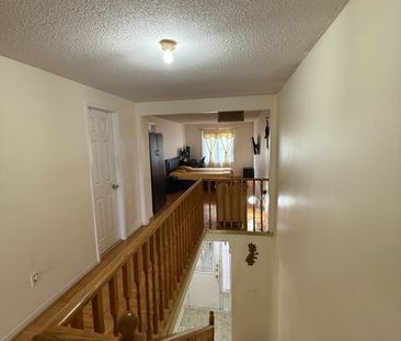 For Lease - 2 Ketchum Crescent Unit# MAIN &SECOND FLOOR, Markham, O... - Photo 4