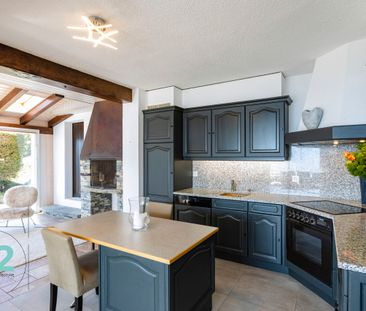 LOCATION A L'ANNEE : Villa A 5 minutes en voiture de Crans-Montana - Foto 3