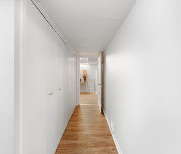 For Lease - 2232 Upper Middle Road Unit# Unit - 4, Burlington, Ontario - Photo 1