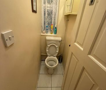 4 bedroom flat share to rent - Photo 6