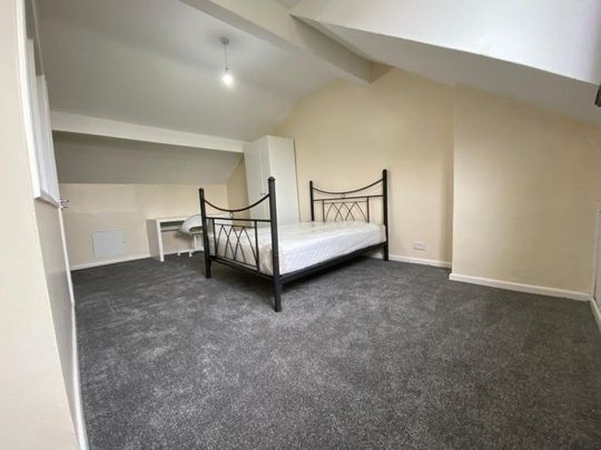 3 bedroom house share to rent - Photo 1