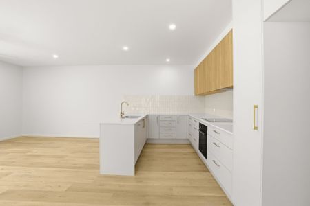 Contemporary Comfort & Style in a Peaceful Beerwah Enclave - Photo 5