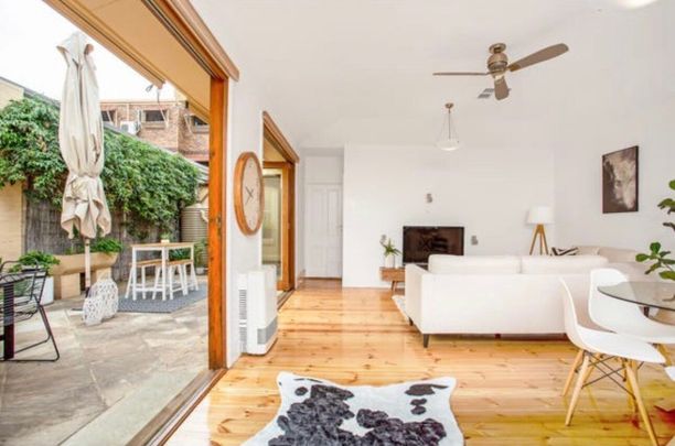 Adelaide CBD - Photo 1