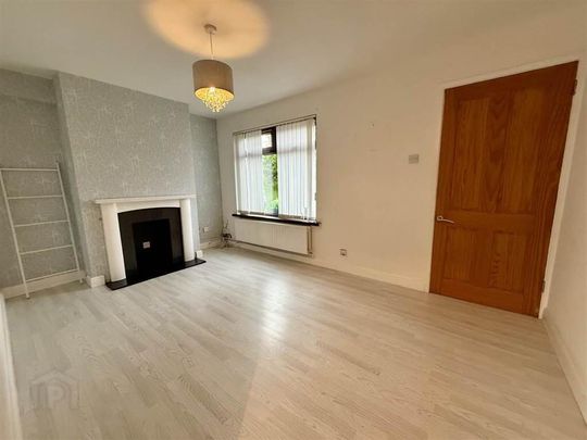 5 Drumadoon Park, Ballybeen, Dundonald, Belfast, BT16 2PW - Photo 1