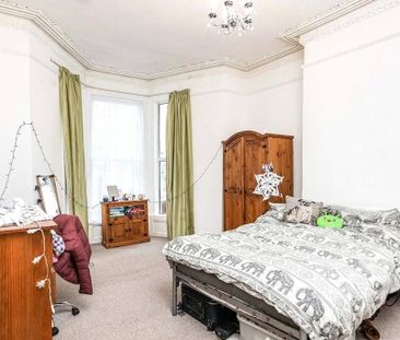 6 bedroom house to rent - Photo 4