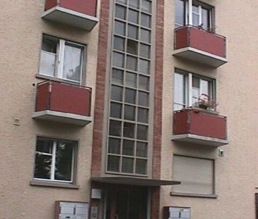 Charmante 4-Zimmerwohnung an zentraler Lage - Photo 1