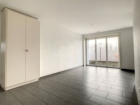 Nice 4½ room apartment with terrace - Photo 2