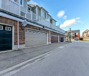 For Lease - 204 Magurn Gate, Milton, Ontario - Photo 3