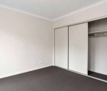 2 Toby Place, Mooroolbark - Photo 1
