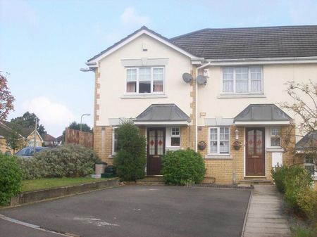 2 bedroom end of terrace house to rent - Photo 3