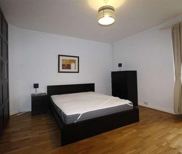 Top Floor Flat, Apsley Road, Bristol, Somerset, BS8 - Photo 3