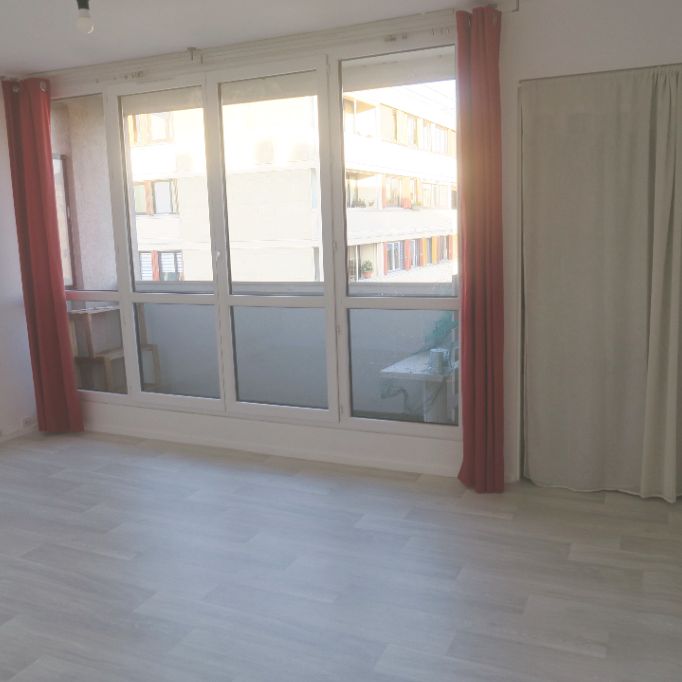 Appartement Poissy 2 pièces 43.10 m2, - Photo 1