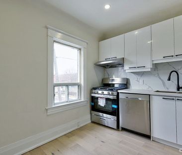 For Lease - 812 Logan Avenue Unit# Upper, Toronto, Ontario - Photo 6