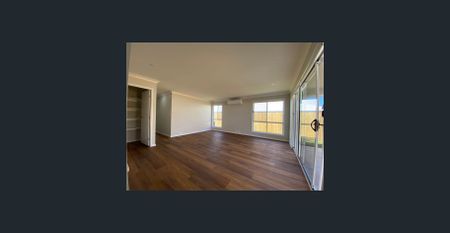 Three Bedroom Duplex in Logan Reserve - Photo 5