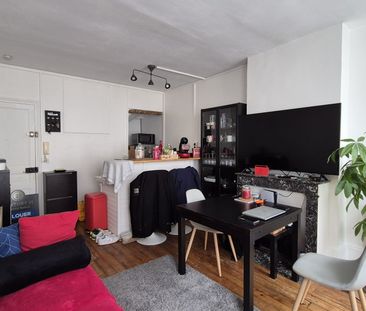 Location Appartement 3 pièces 54m² FONTAINEBLEAU 77300 - Photo 2