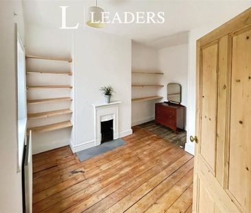 2 bedroom terraced house to rent - Photo 3